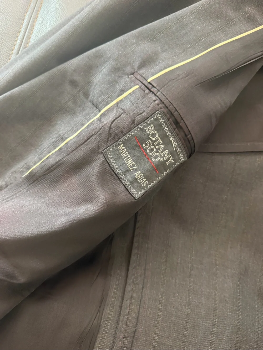 Men's Gray Two-Button Tailored Blazer